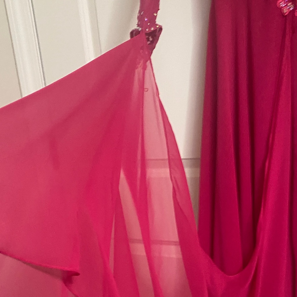 Elegant Pink Sequin Dress - Picture 7 of 8